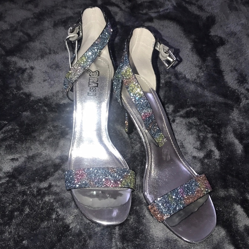 Women’s multicolored glitzy heels NWOT